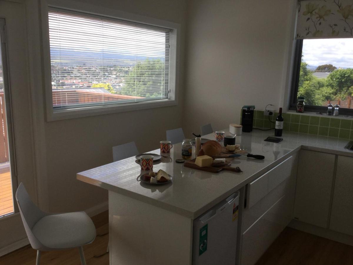 City View Townhouse ลอนเชสตัน ภายนอก รูปภาพ